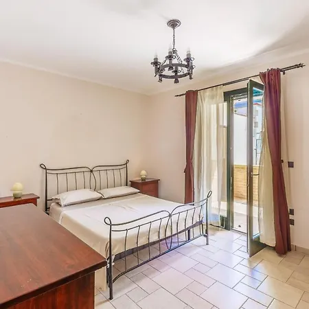 La Casa Di Giove Tatil Evi Specchiolla